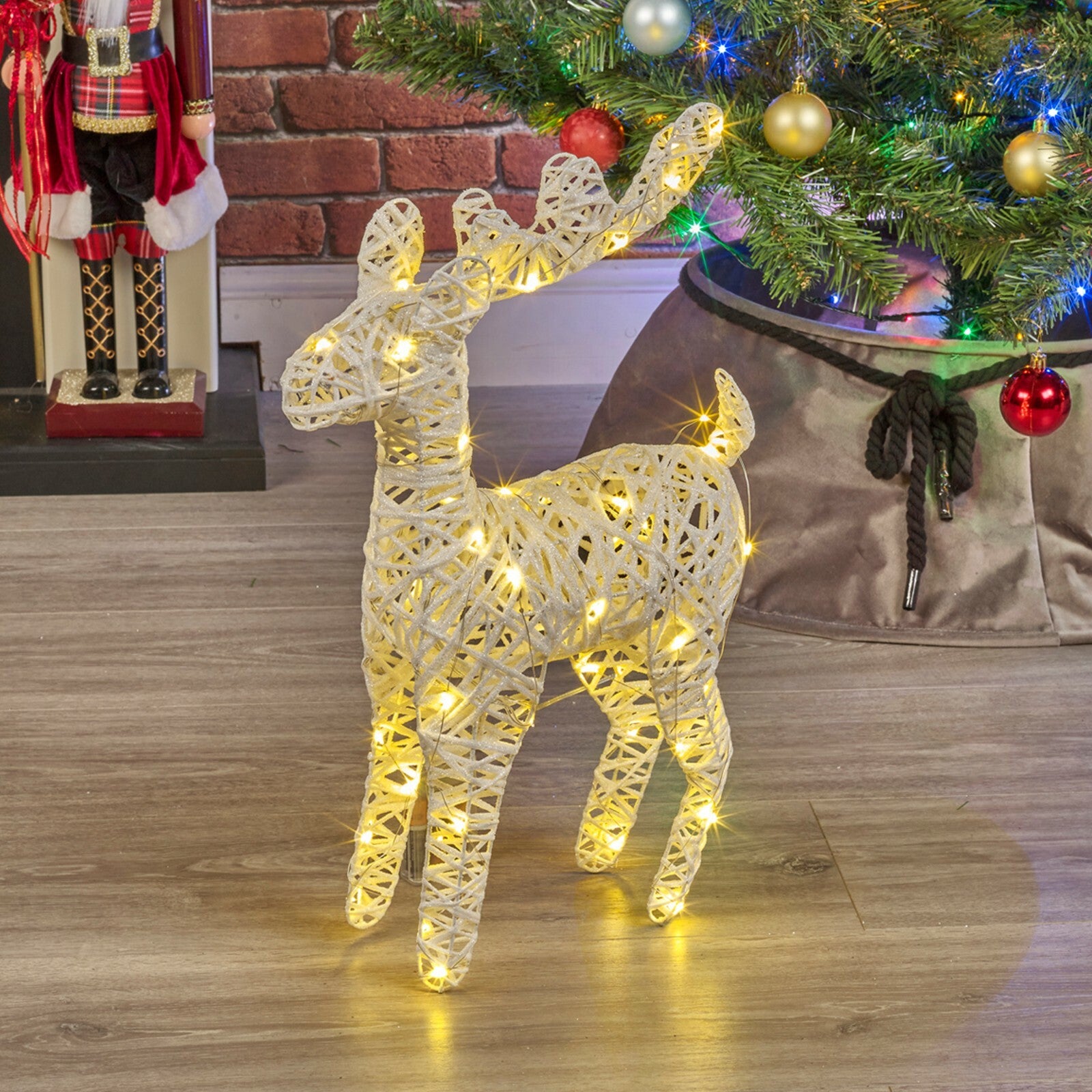 LED Light up Reindeer 37Cm Plastic Rattan Wire Frame Christmas Home Decorations